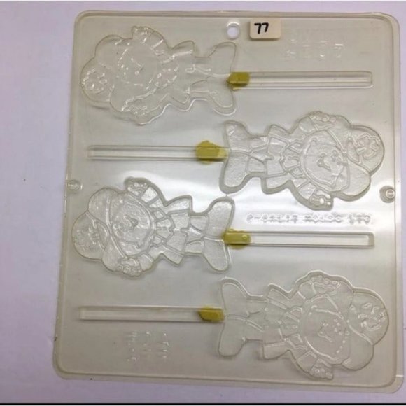 Plastic Craft Candy Mold Leprechaun St Patricks Day Irish Craft  DIY Pin Brooch - Picture 1 of 3